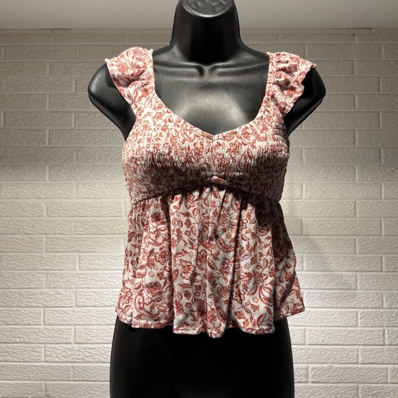 Hollister Floral Smocked Top Flutter Sleeve White Red XS - Picture 1 of 3